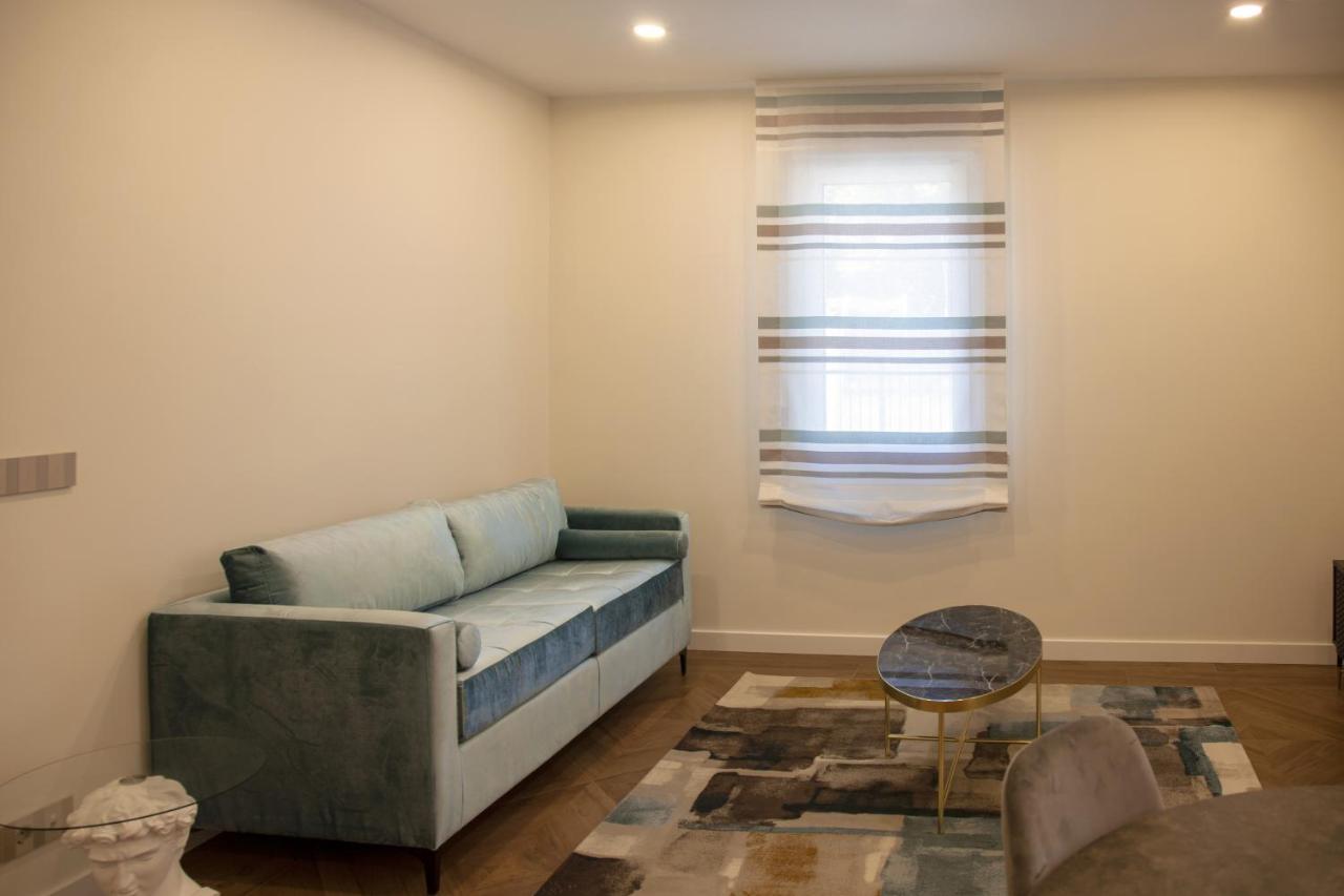 Apartamentos La Quinta Burgos Exterior photo